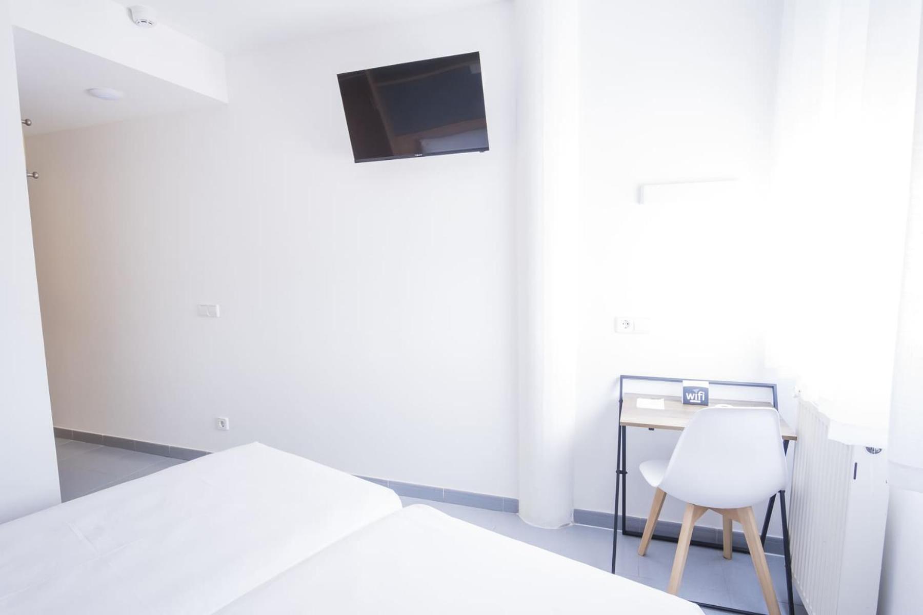 Alda Egues Rooms Gorraiz Exterior foto